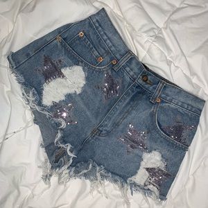 Star cut off shorts